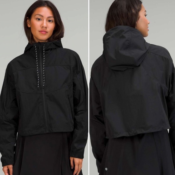 Light weight Lululemon Crop jacket - size 4 - Picture 1 of 3